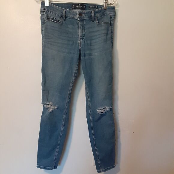 HOLLISTER Jeans Womens Size 9R Distressed Blue Skinny Zipper Ankle Low Rise Crop - Picture 1 of 11